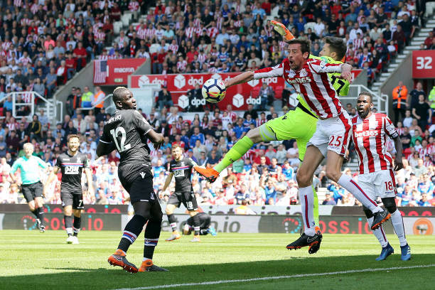 亨克作为接 亨克作为接